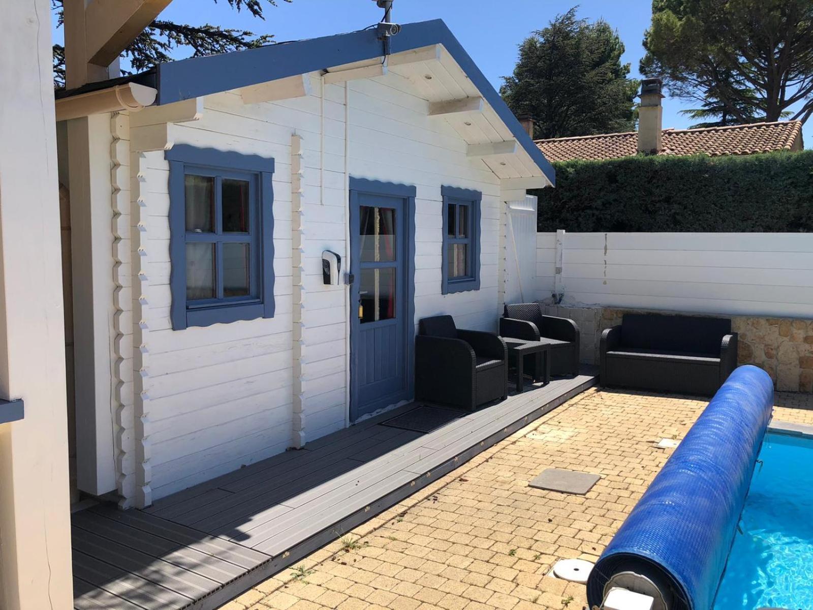 Chalet Mont Ventoux Et Chalet Vip Camaret-sur-Aigues Room photo